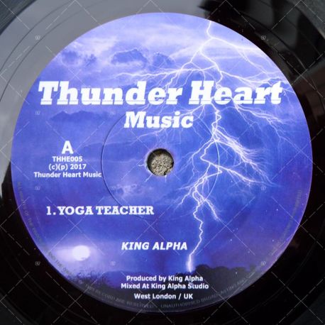 King Alpha - Yoga Teacher