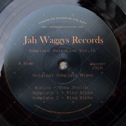 Tena Stelin meets King Alpha - Nibiru